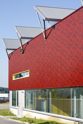 Détail de façade de l'hôtel industriel à Villers-Cotterêt - Goudenege Architectes